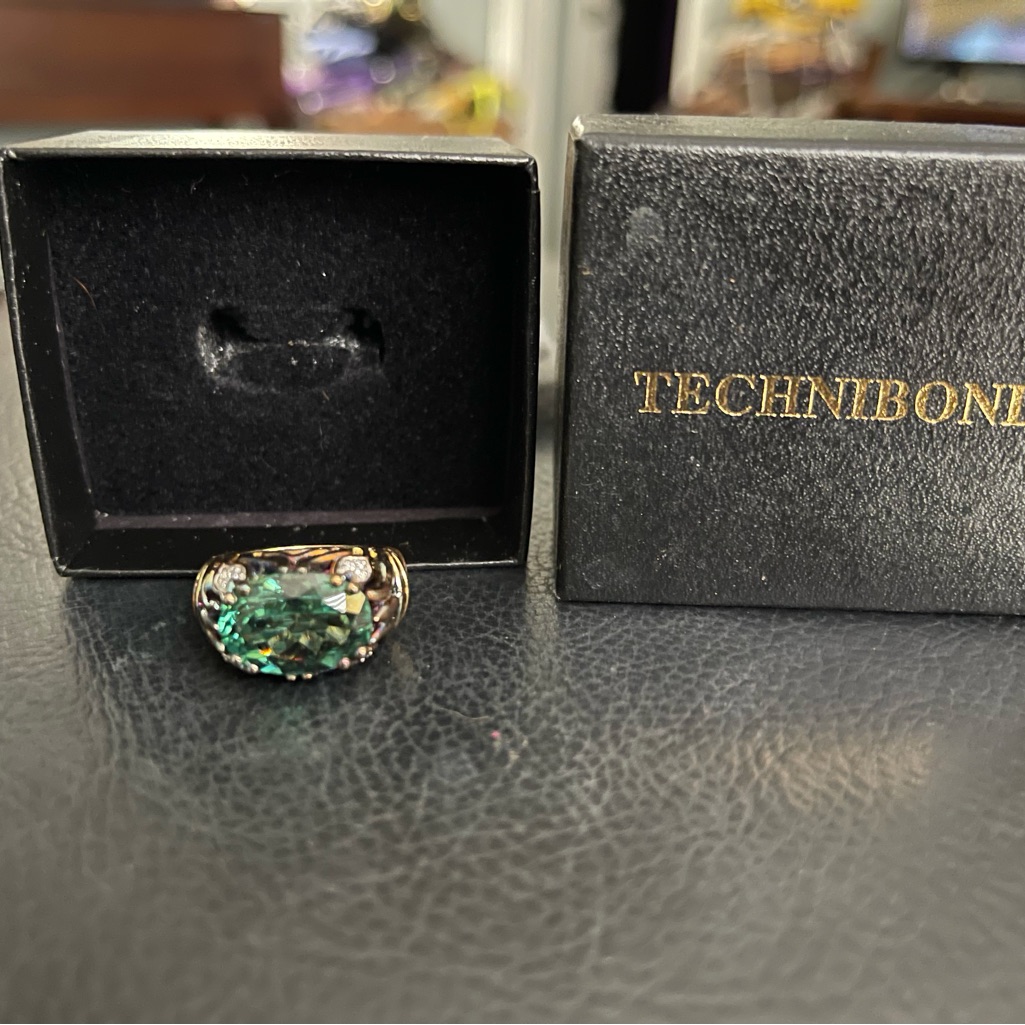 Technibond Emerald-Toned Statement Ring 60$